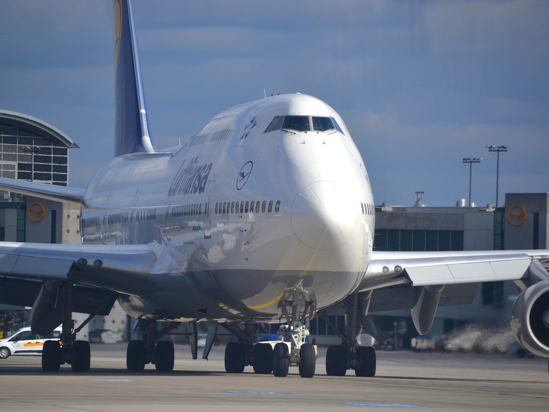 Air freight aircraft on the tarmac